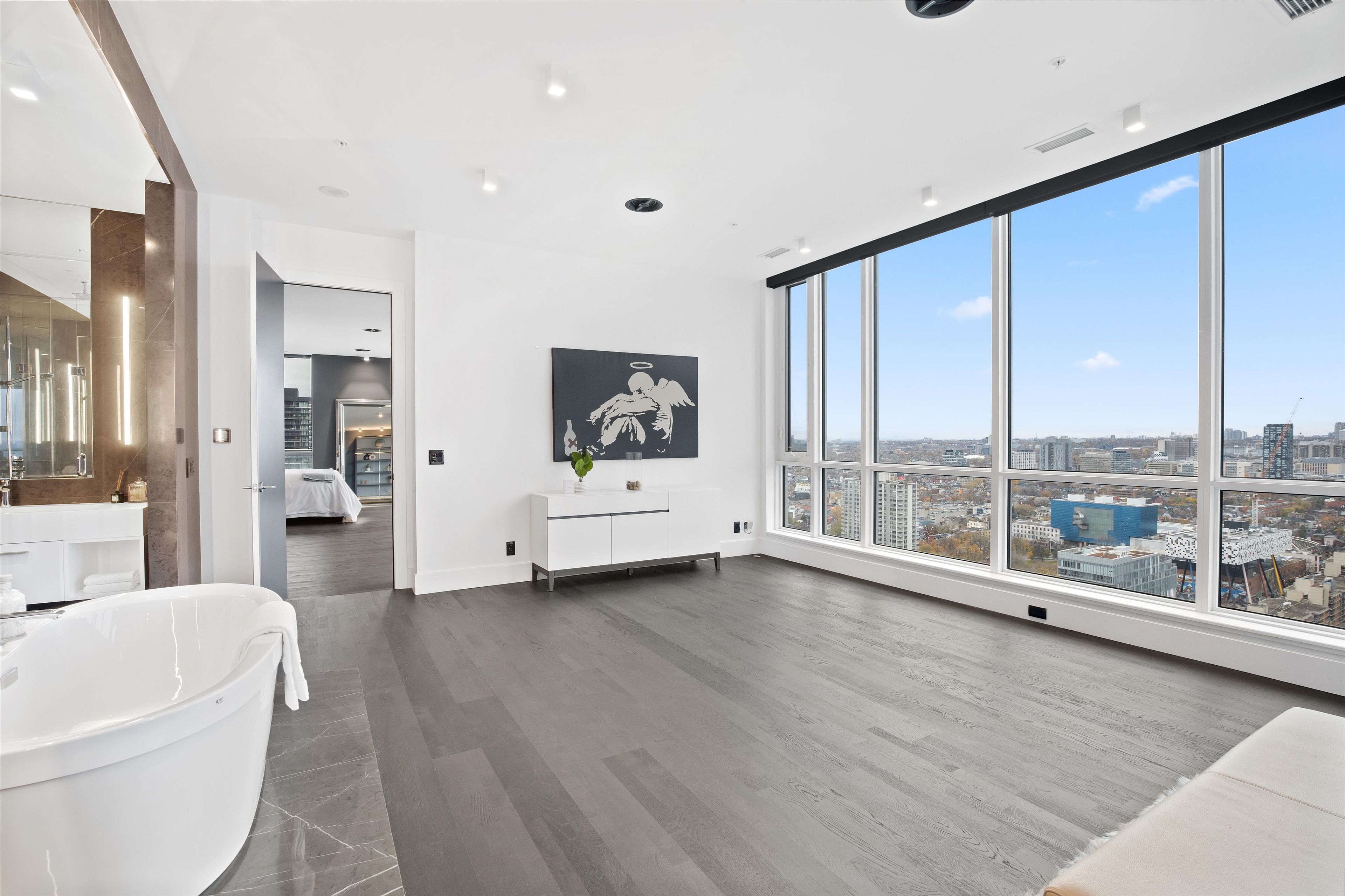 199 Richmond Street W PH101