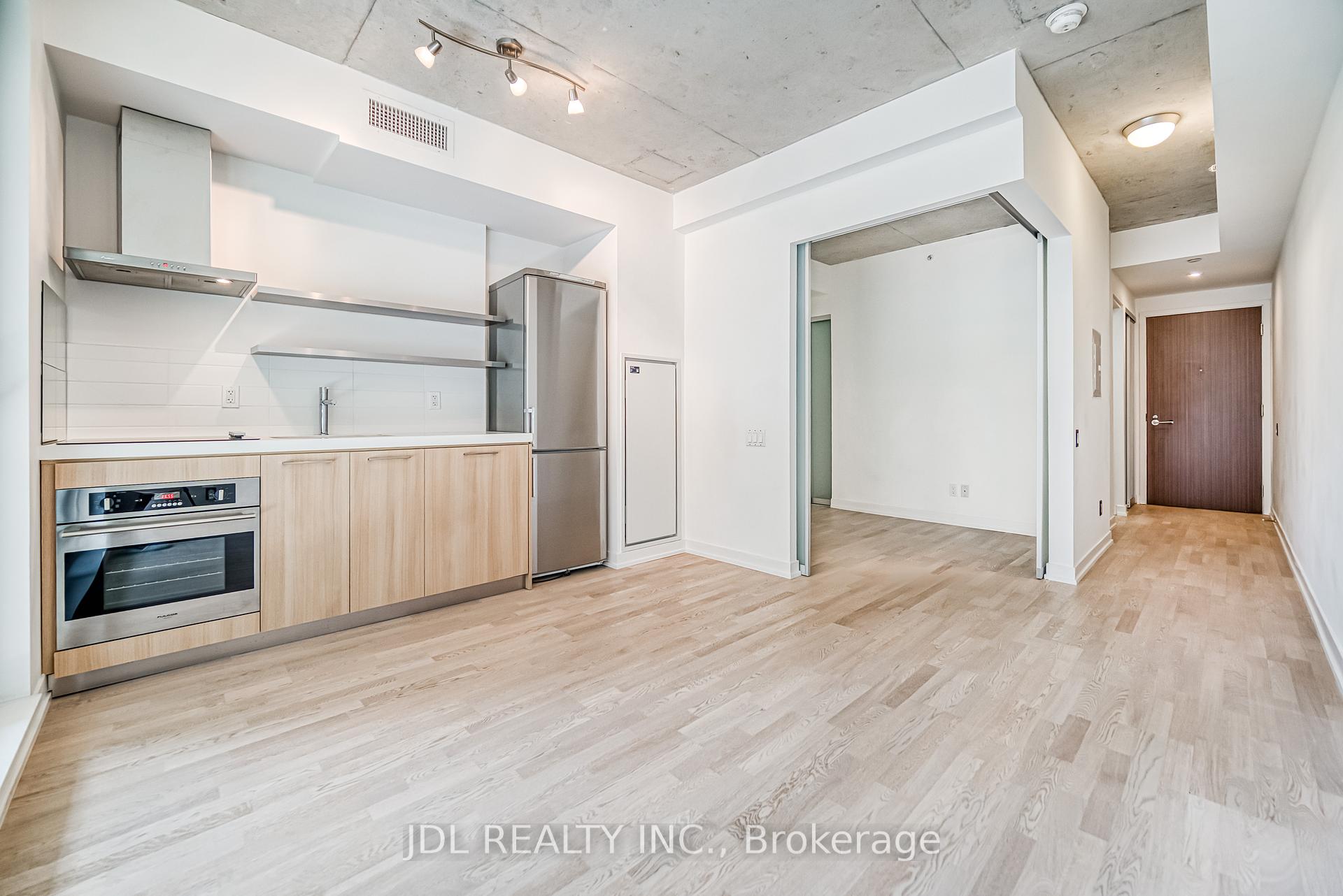 1 Bedroom Condo at 461 Adelaide, Toronto For sale