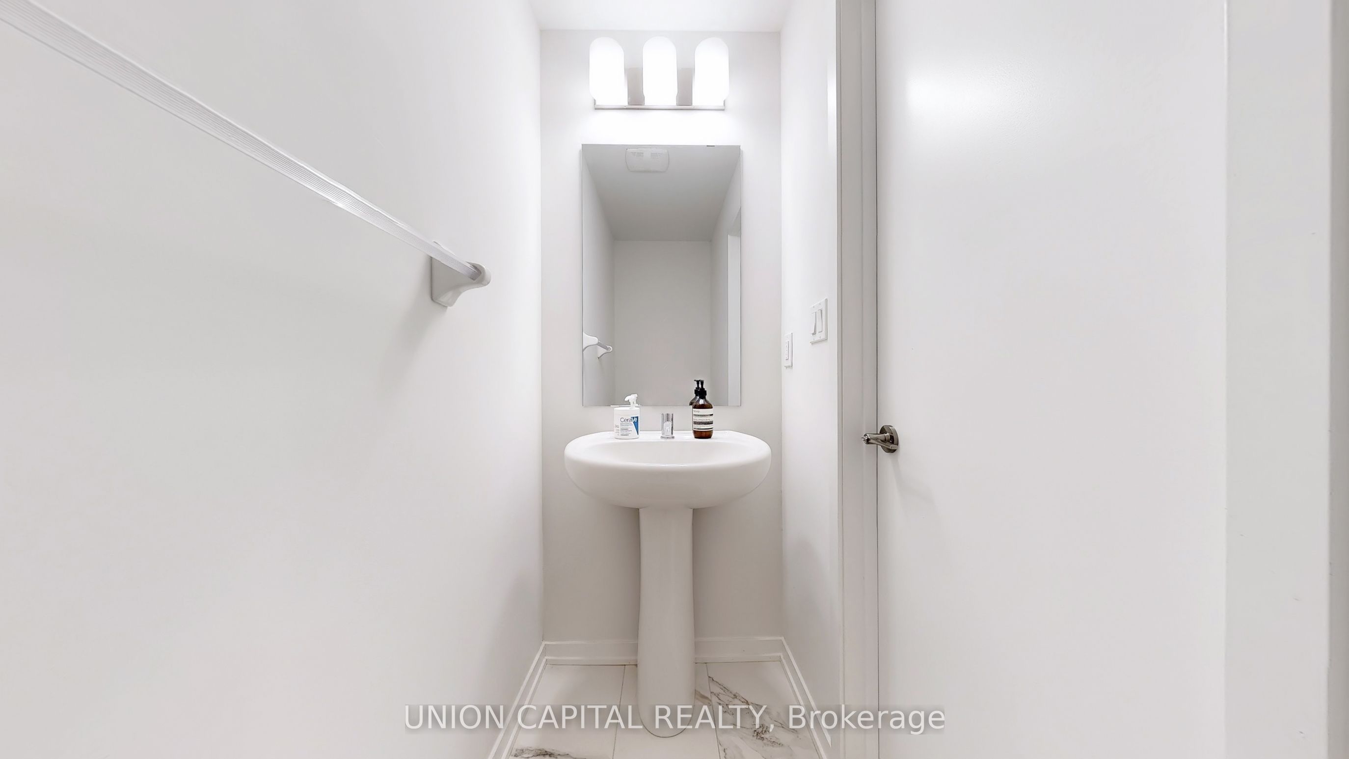 15 William Jackson Way, #23