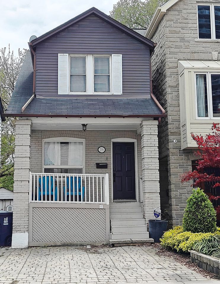 235 Soudan Avenue