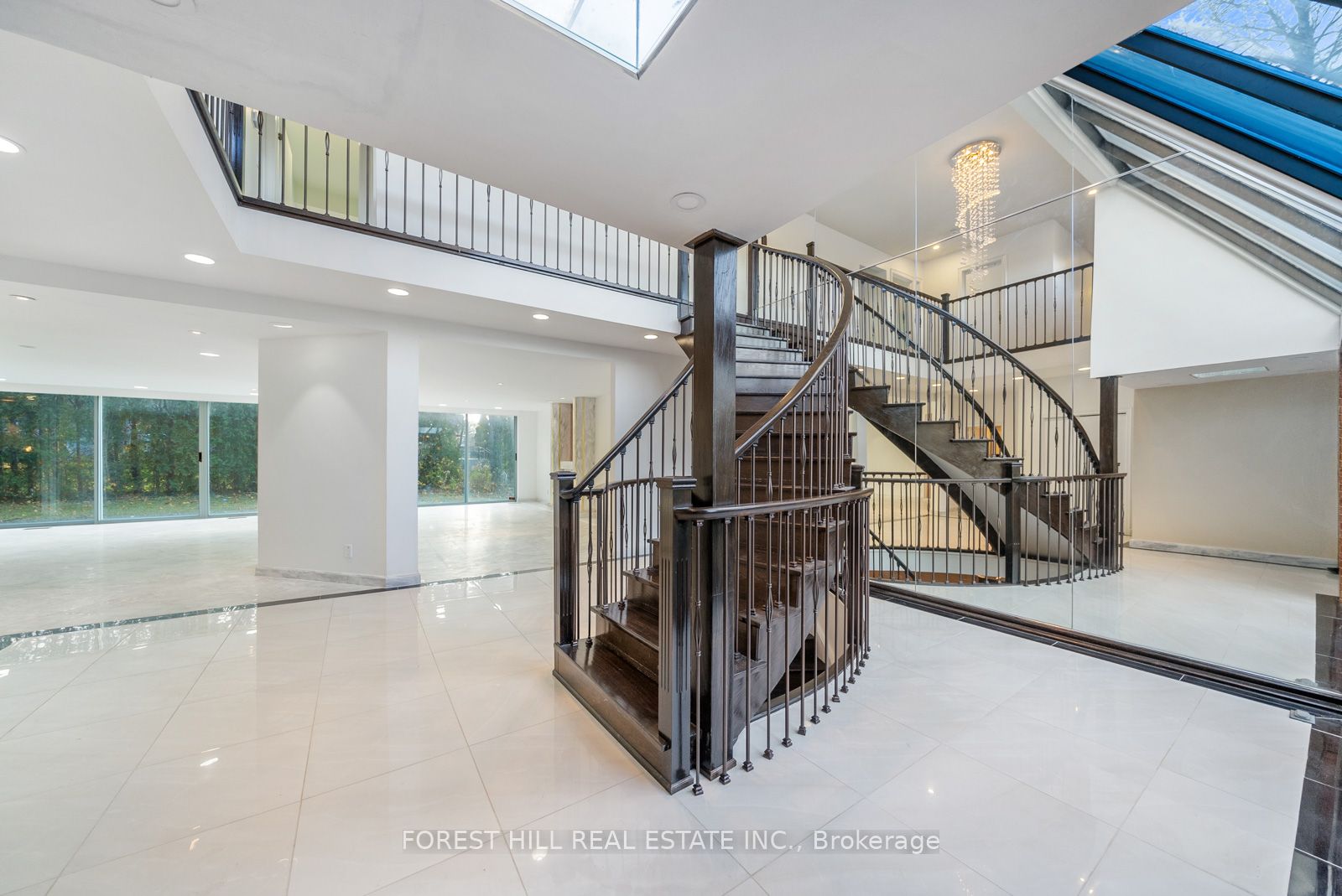 1 Caldy Court