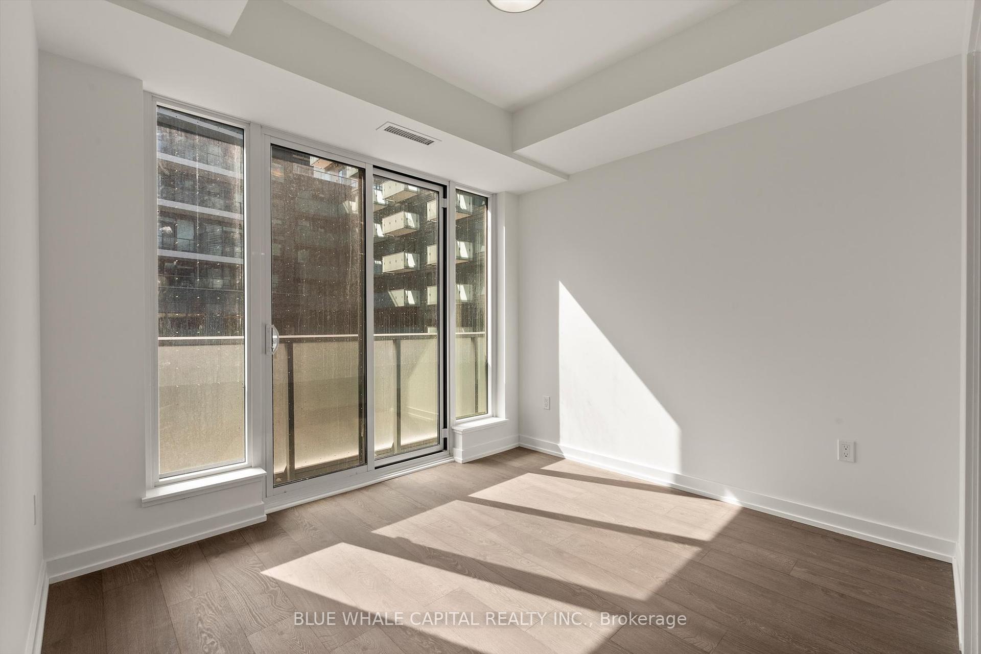 4 Bedrooms Condo at 8 Olympic Garden,  Toronto For sale