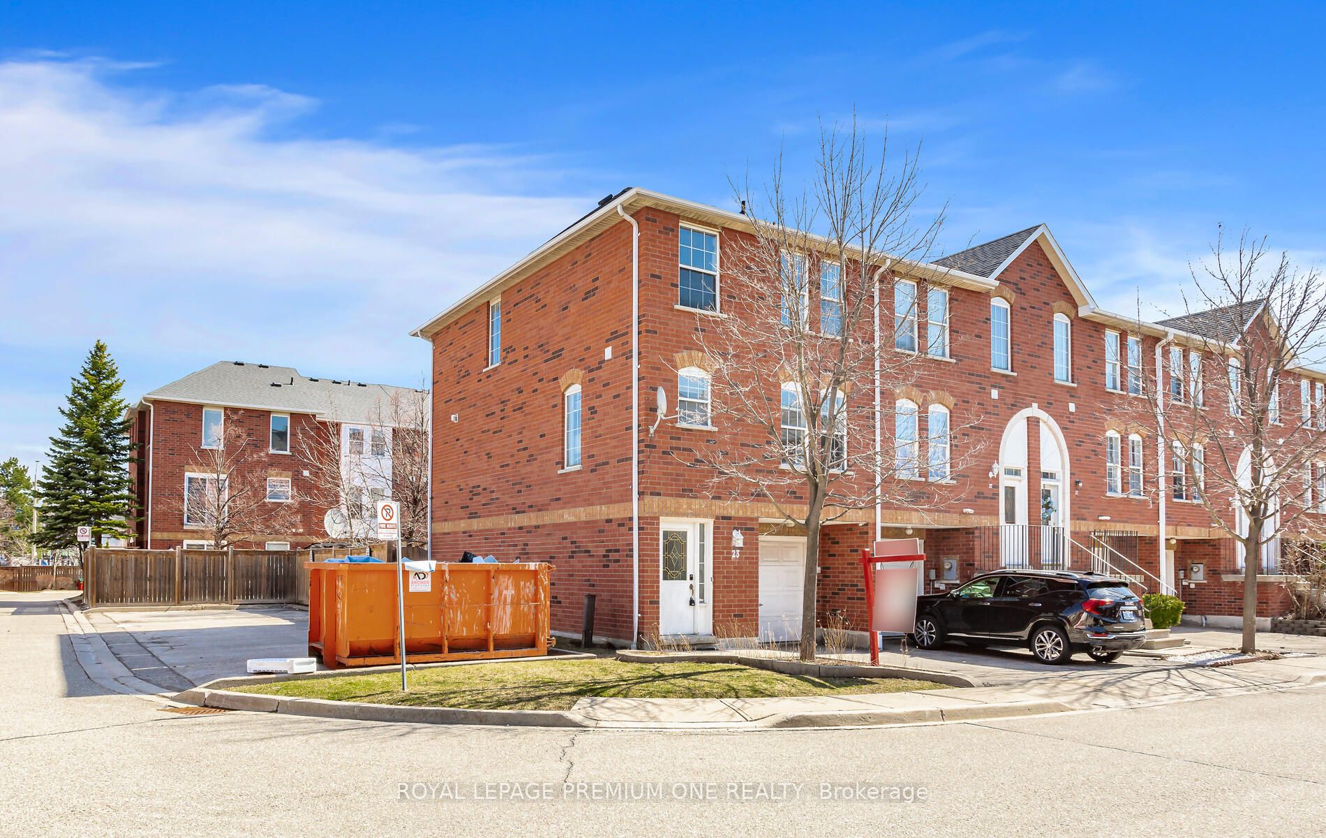 6860 MeadowvaleTownCentre Circle, #23