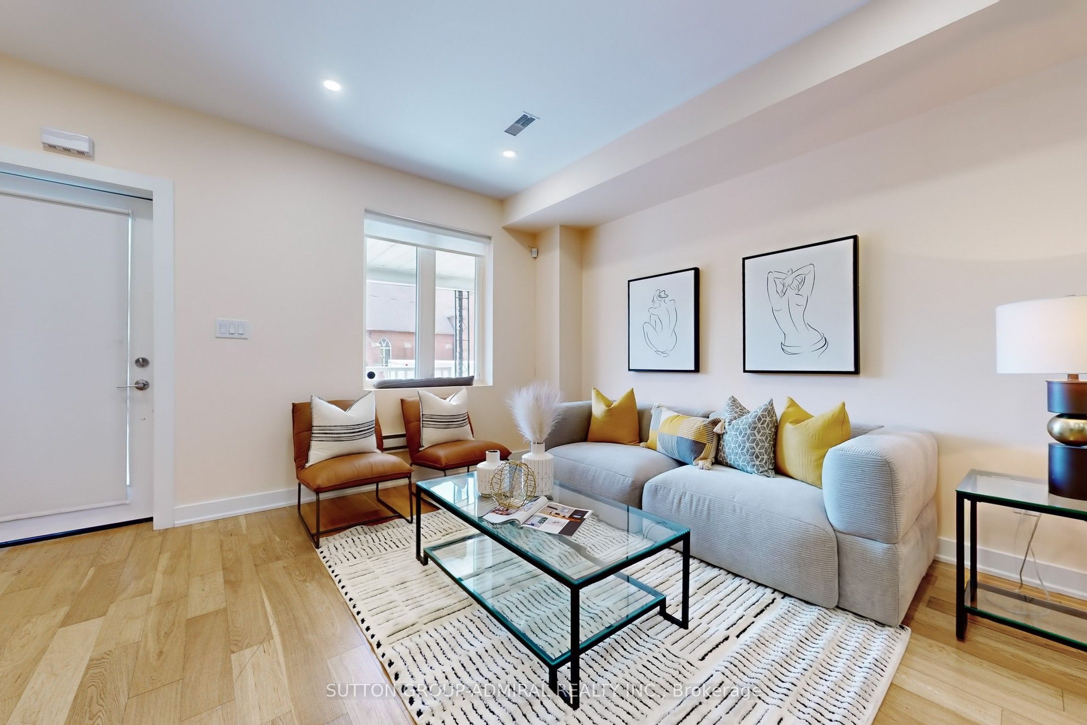 1216 Davenport Road