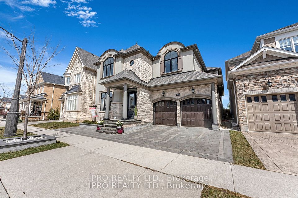 3173 Sunflower Drive, Oakville, ON L6M 4M2