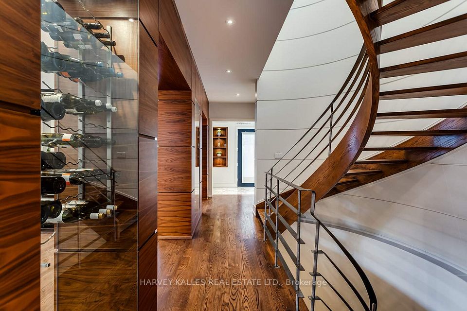 330 Brooke Avenue