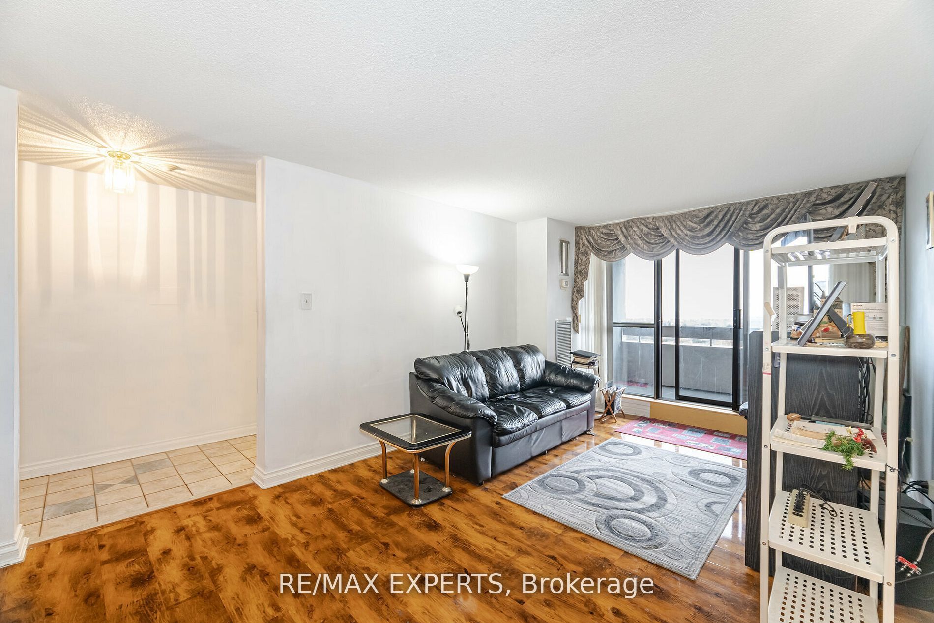 25 Kensington Road 1407
