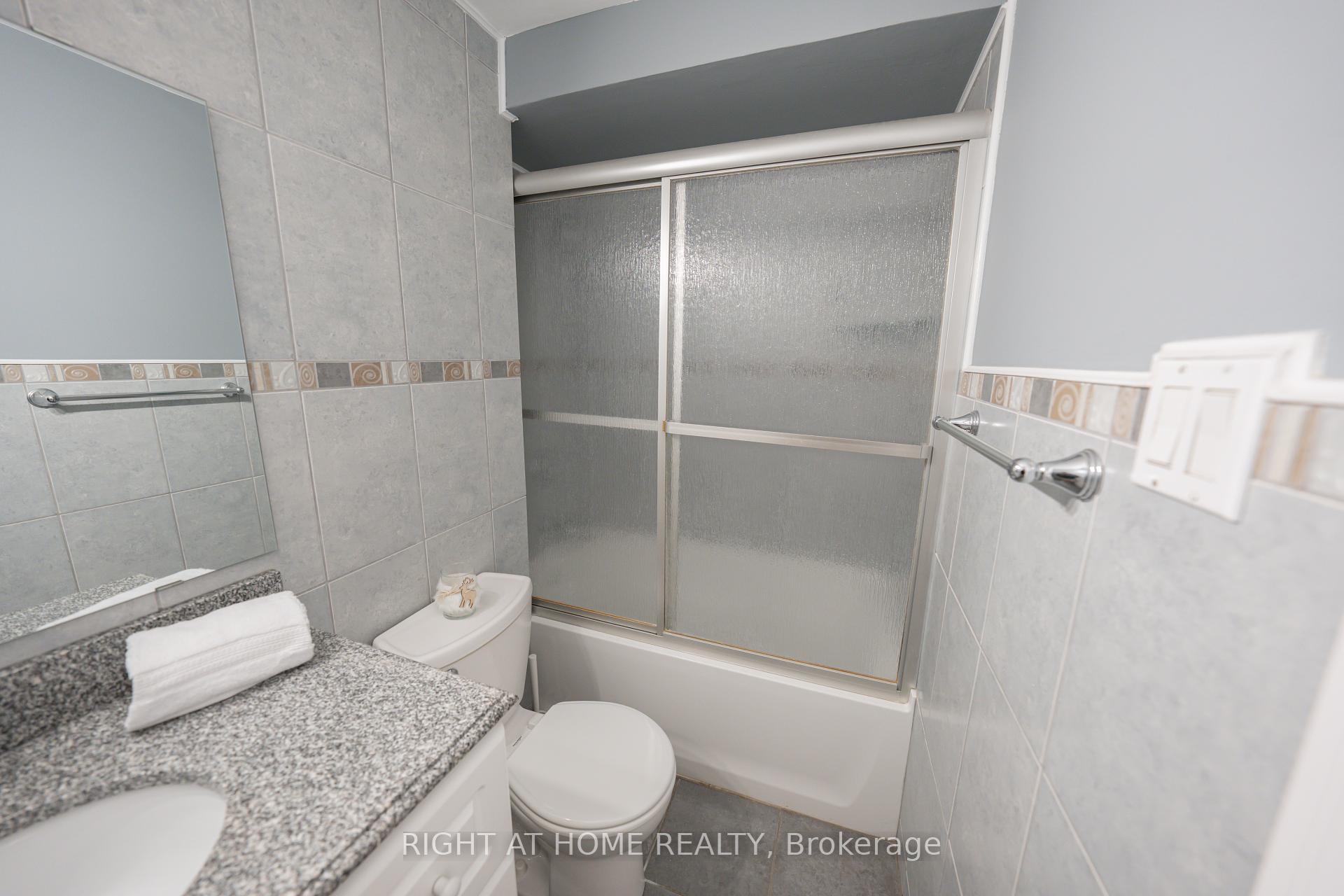 3 Bedrooms Condo at 43 Wild Ginger, Toronto For sale
