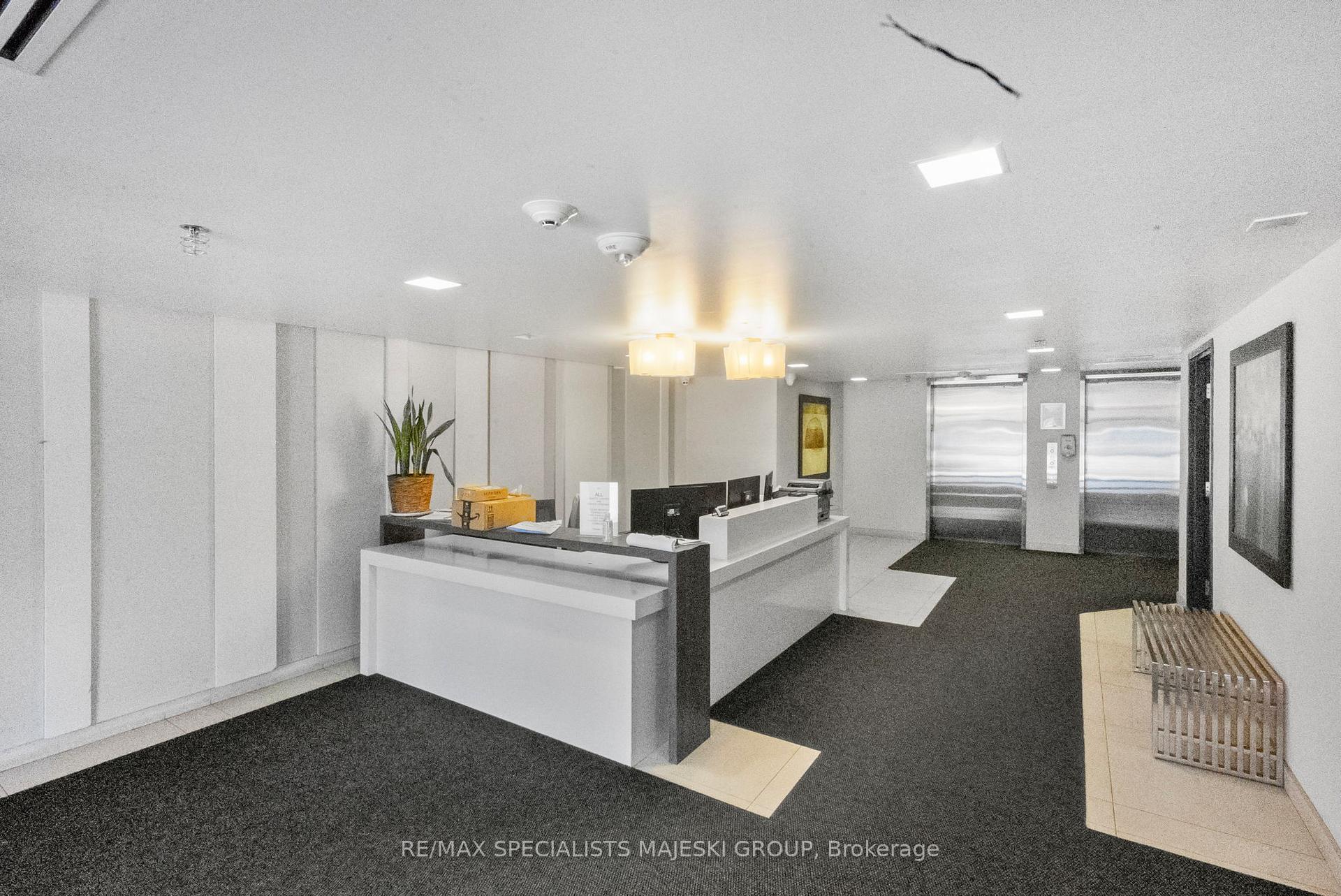 3 Bedrooms Condo at 11 Superior, Toronto For sale