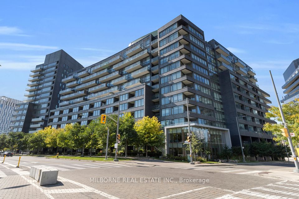 120 Bayview Avenue