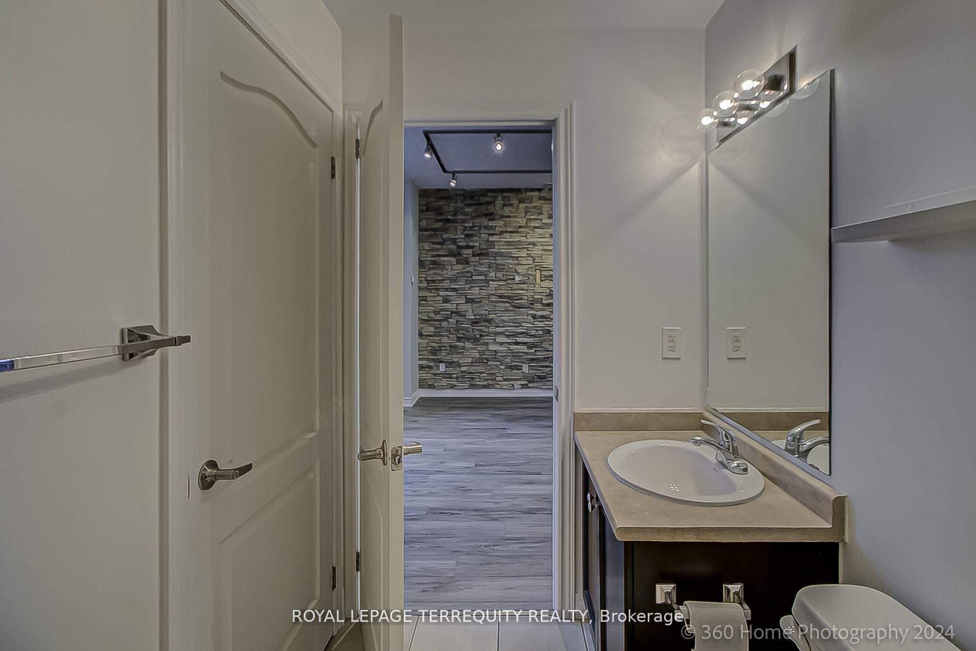 2 Bedrooms Condo at 2772 Keele, Toronto For sale