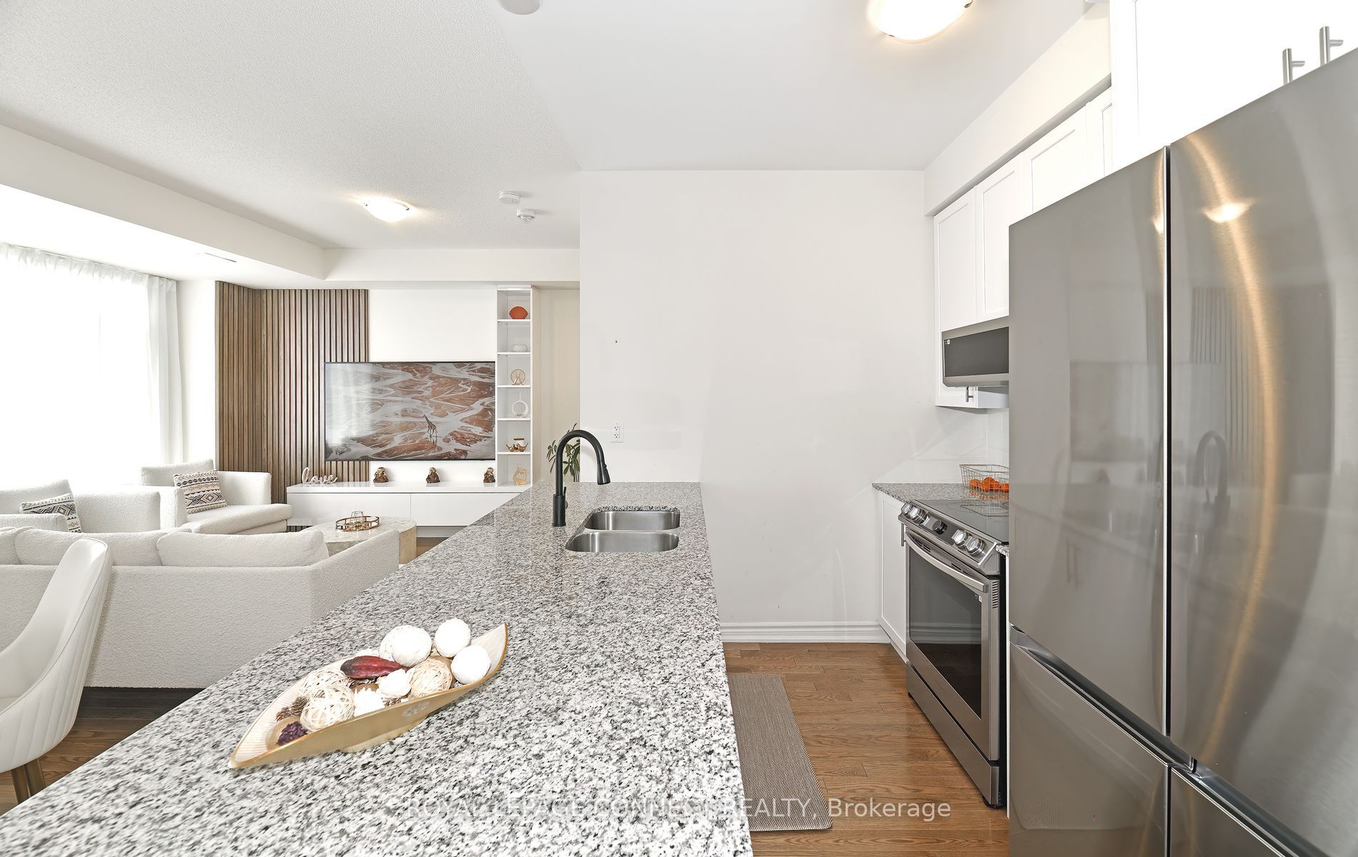 492 Salem Road S, #06
