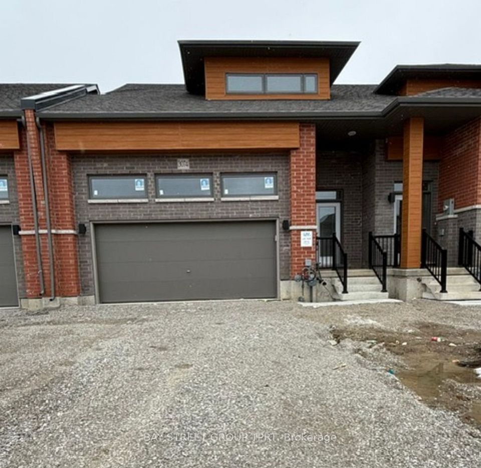 3074 Sandy Acres Avenue, Severn, ON L3V 8P8