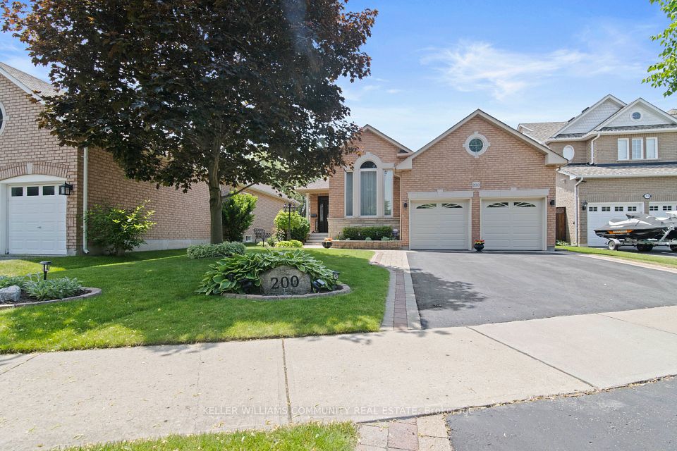 200 Sprucewood