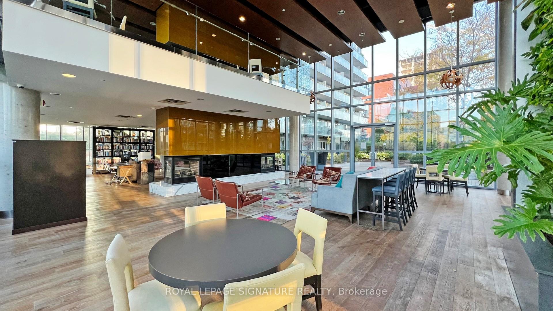 2 Bedrooms Condo at 25 Cole, Toronto For sale