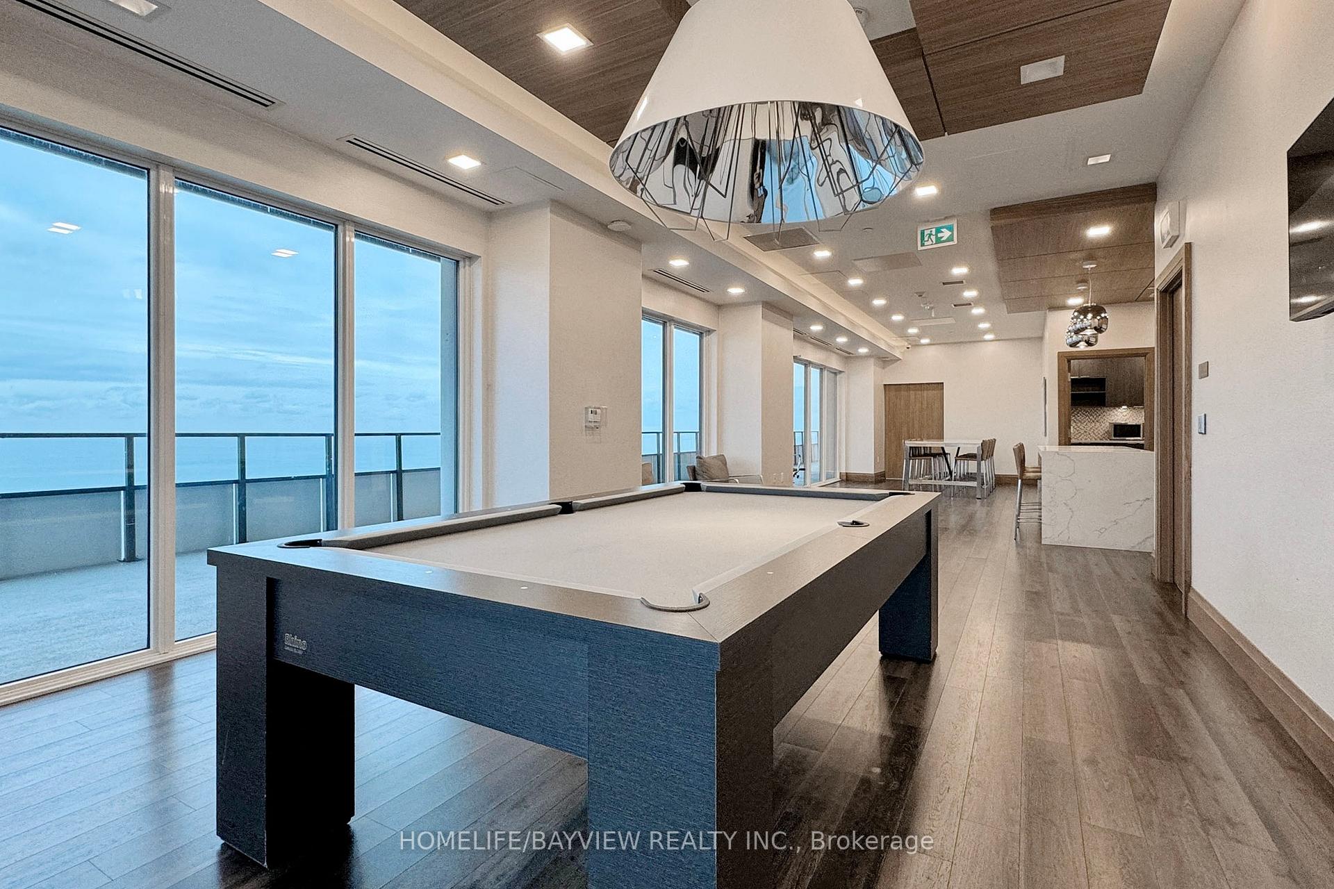 2 Bedrooms Condo at 30 SHORE BREEZE, Toronto For sale