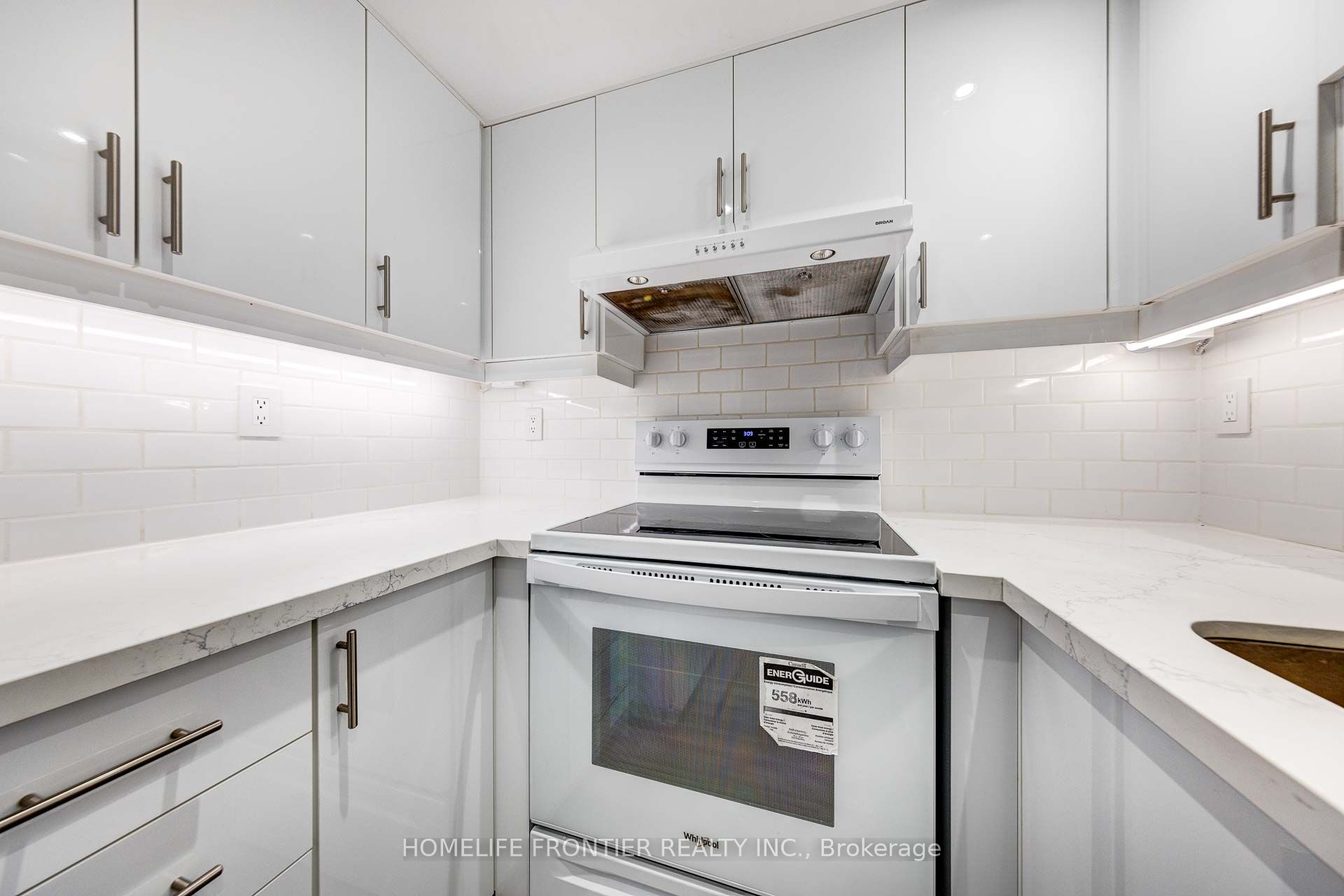 #2505 - 3 Rean Drive, Toronto, ON M2K 3C2