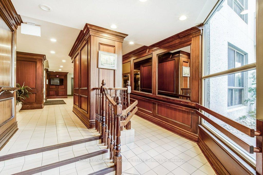 2 Bedrooms Condo at 1201 North Shore, Burlington For sale