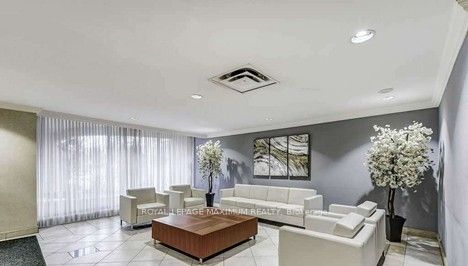 61 Richview Road, #1902