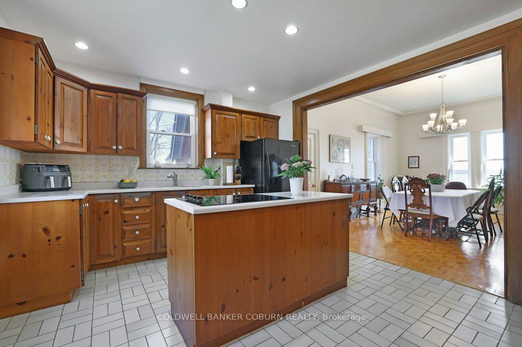 81 Lakeshore Drive, South Dundas, ON K0C 1X0