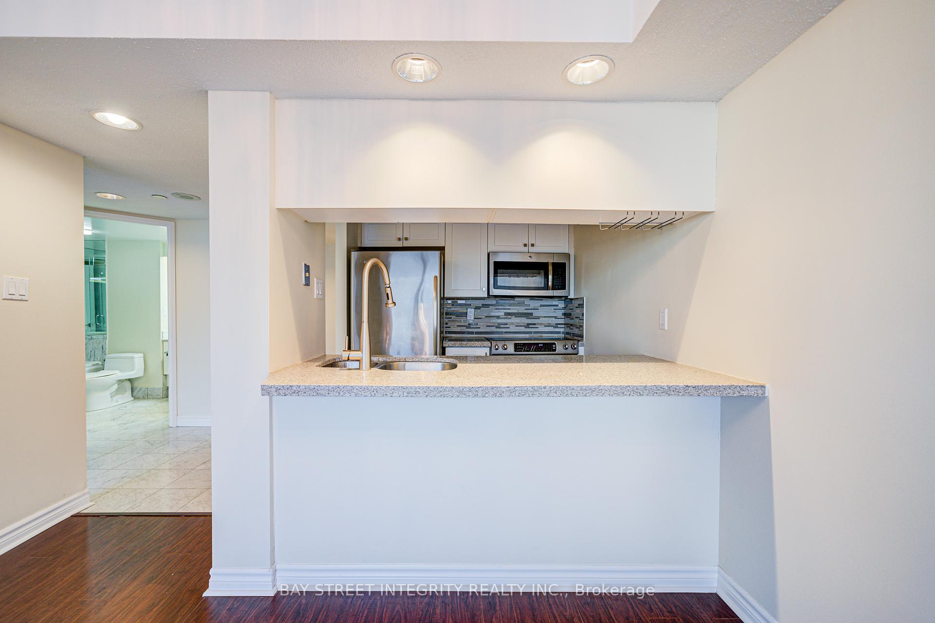 1 Bedroom Condo at 38 Elm, Toronto For sale
