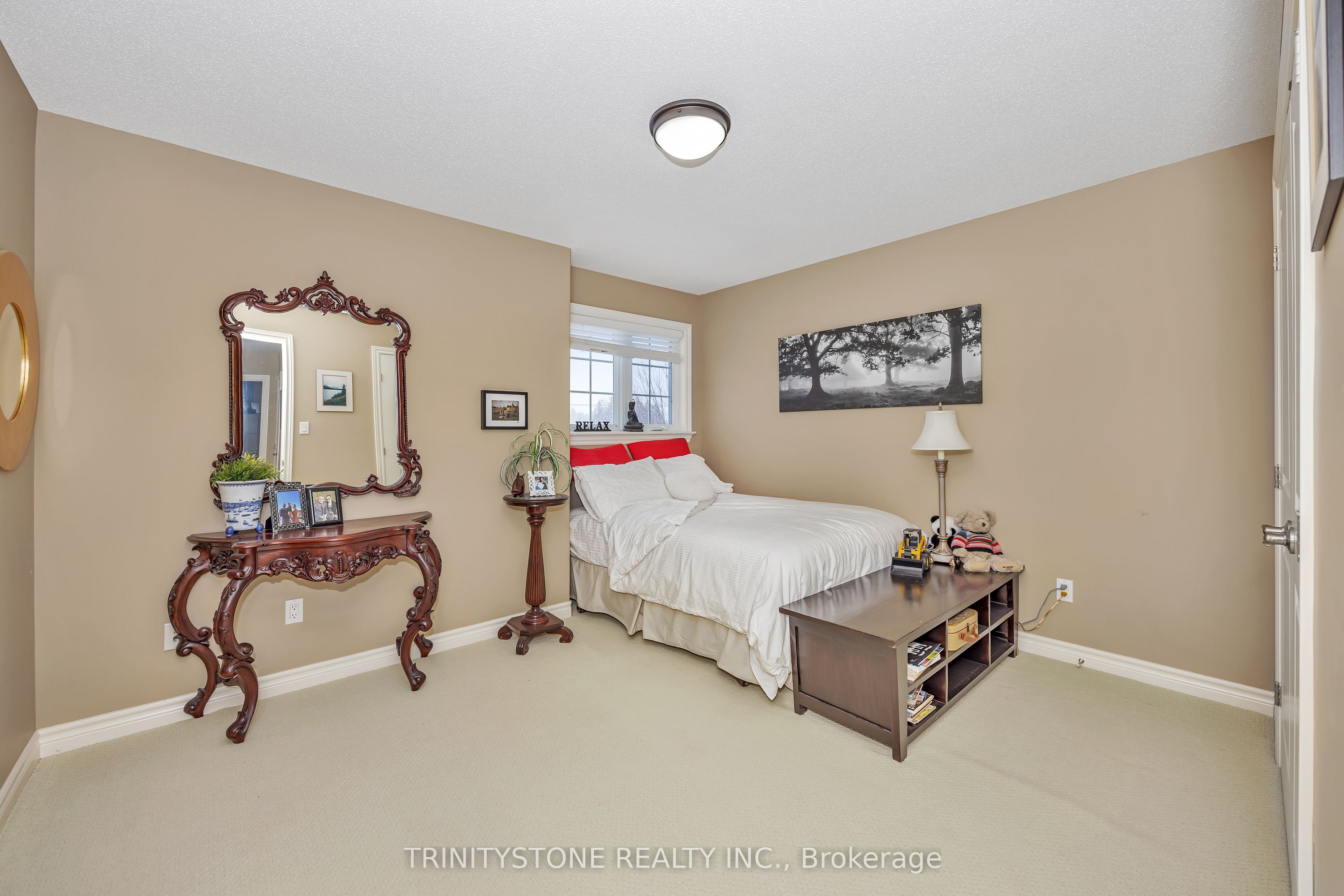 15 Canadian Drive