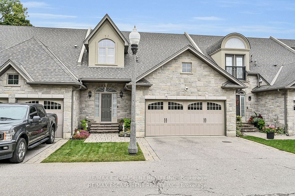 60 Dufferin