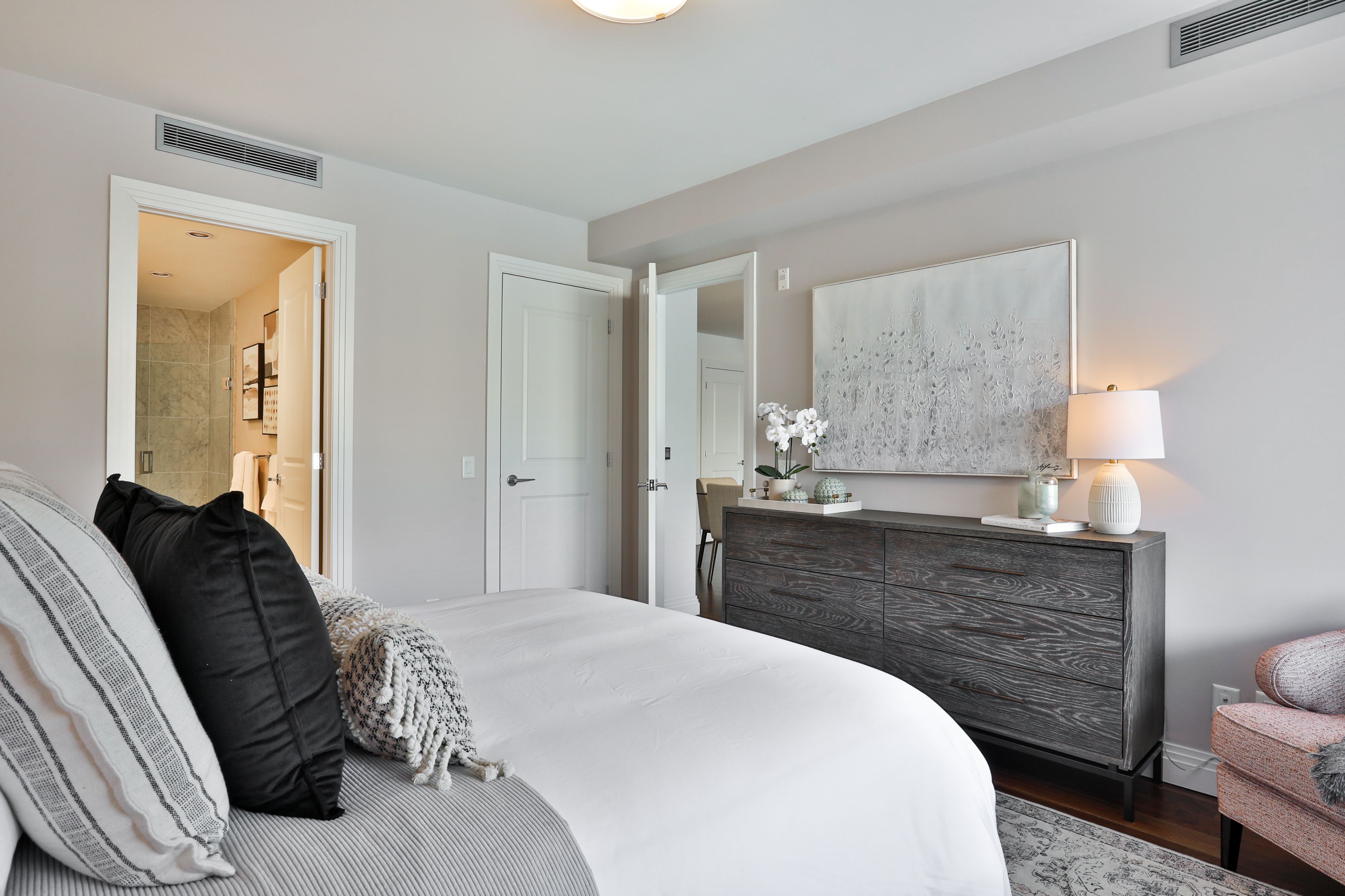 1 Benvenuto Place 306