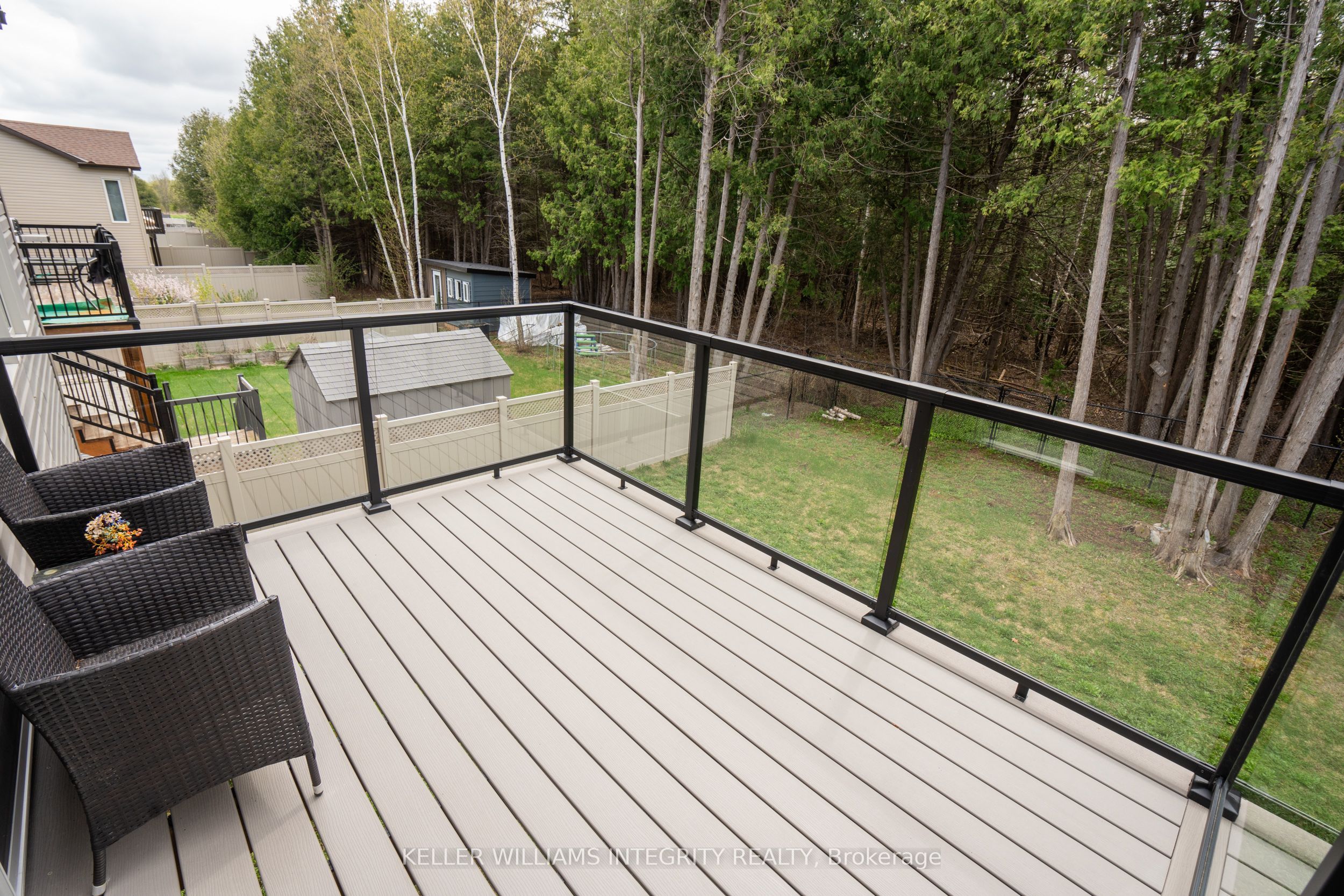 1126 Beckett Crescent