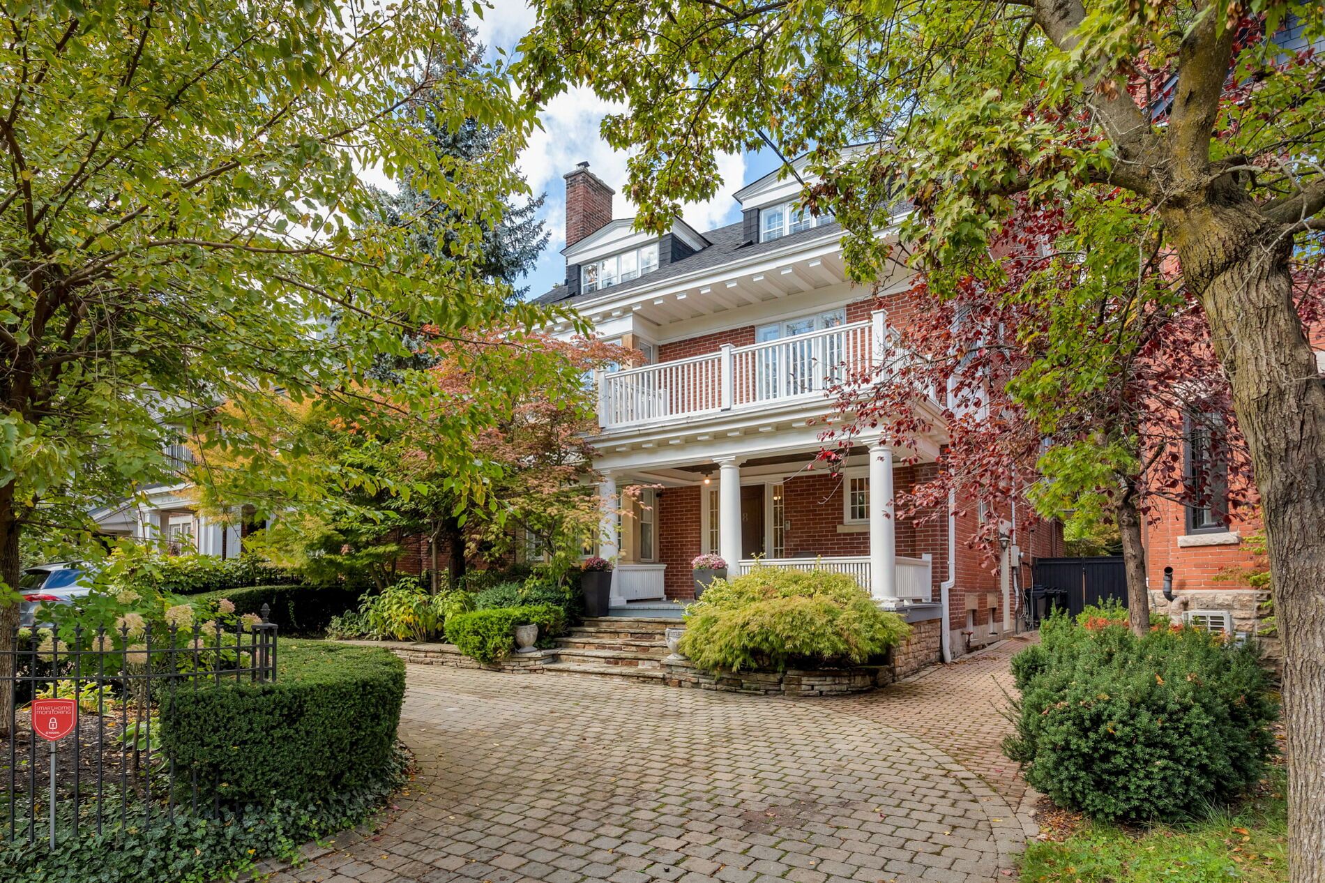 8 Binscarth Road