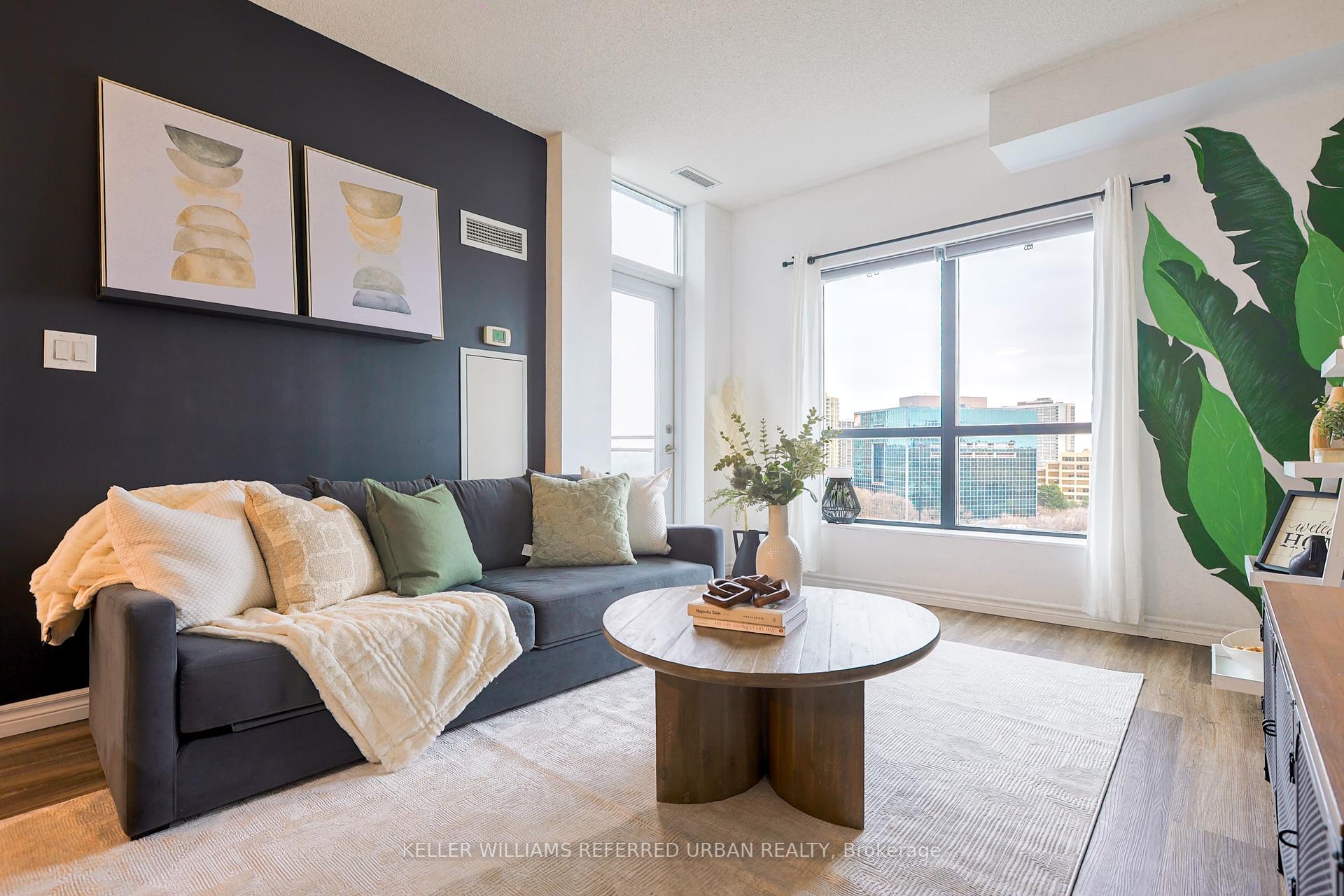 2 Bedrooms Condo at 120 Dallimore, Toronto For sale