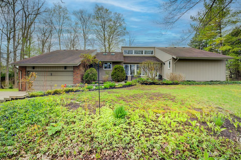1020 Rivers Edge