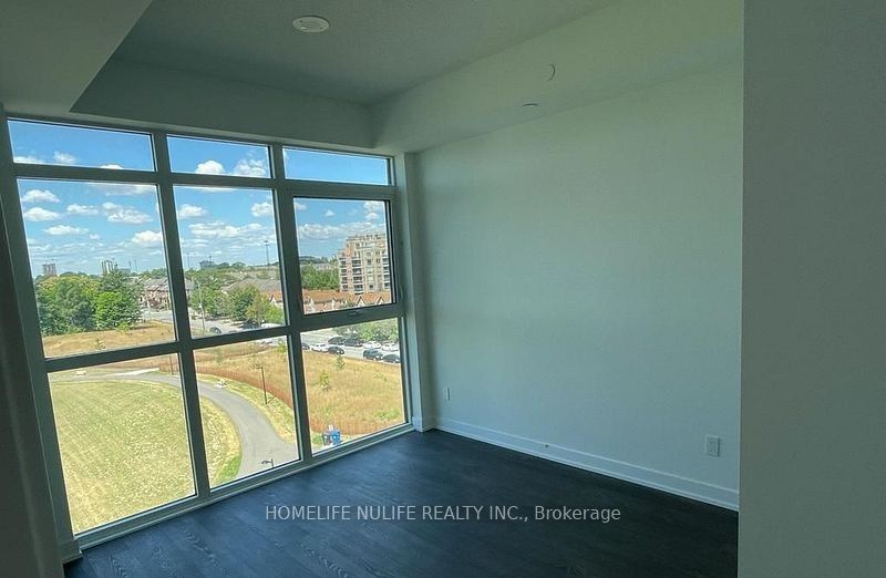 251 Manitoba Street, #618