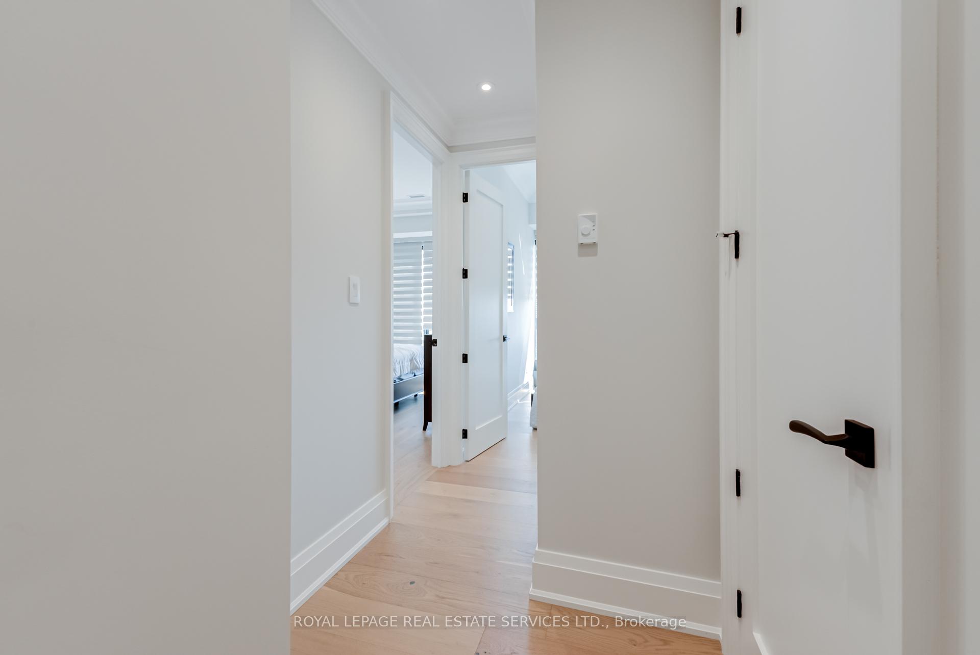 2 Bedrooms Condo at 2045 Lake Shore, Toronto For sale