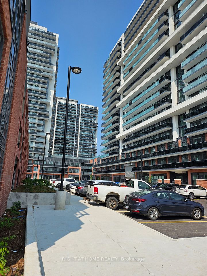 2545 SIMCOE STREET NORTH
