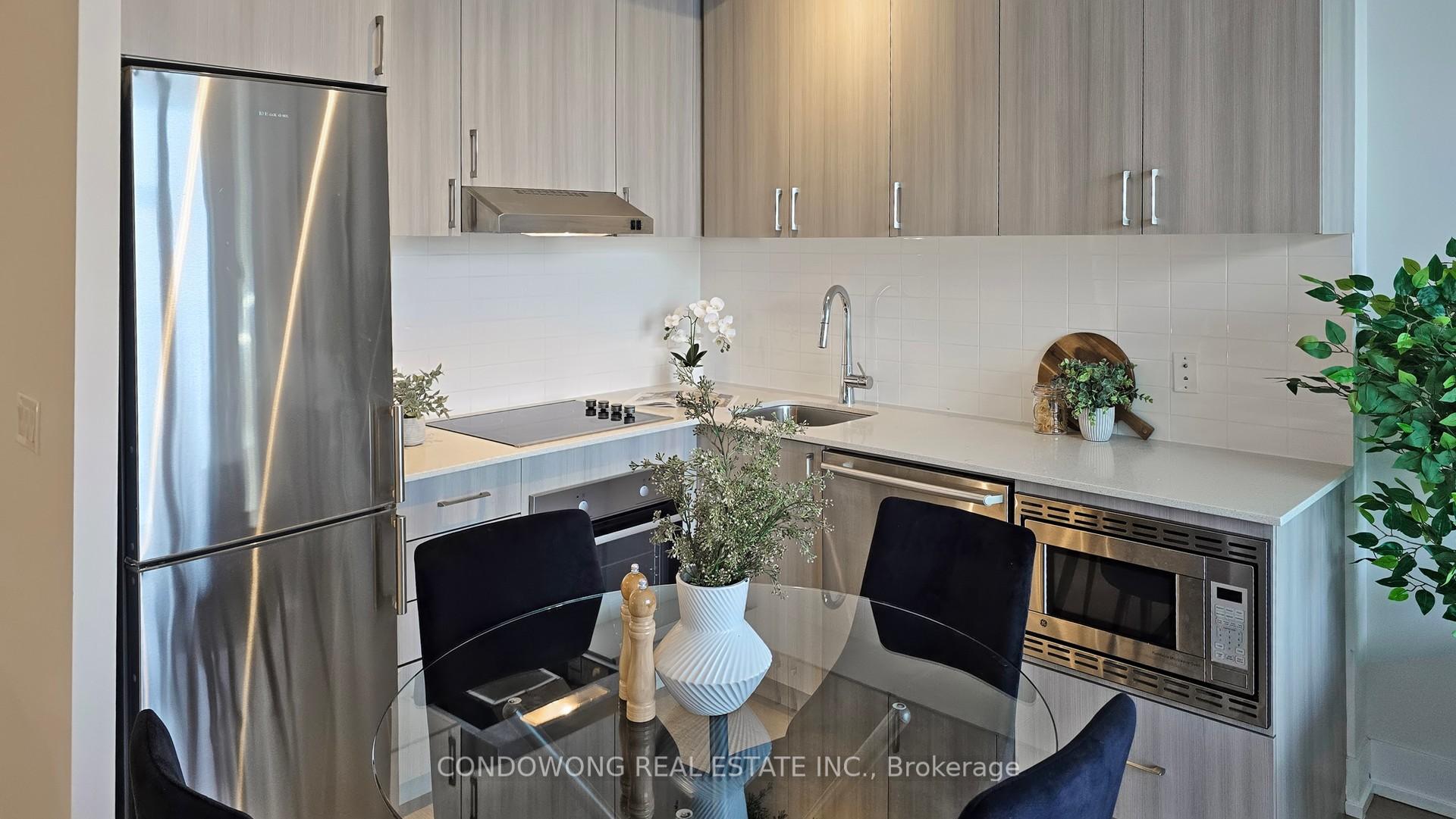 1 Bedroom Condo at 7 Kenaston, Toronto For sale