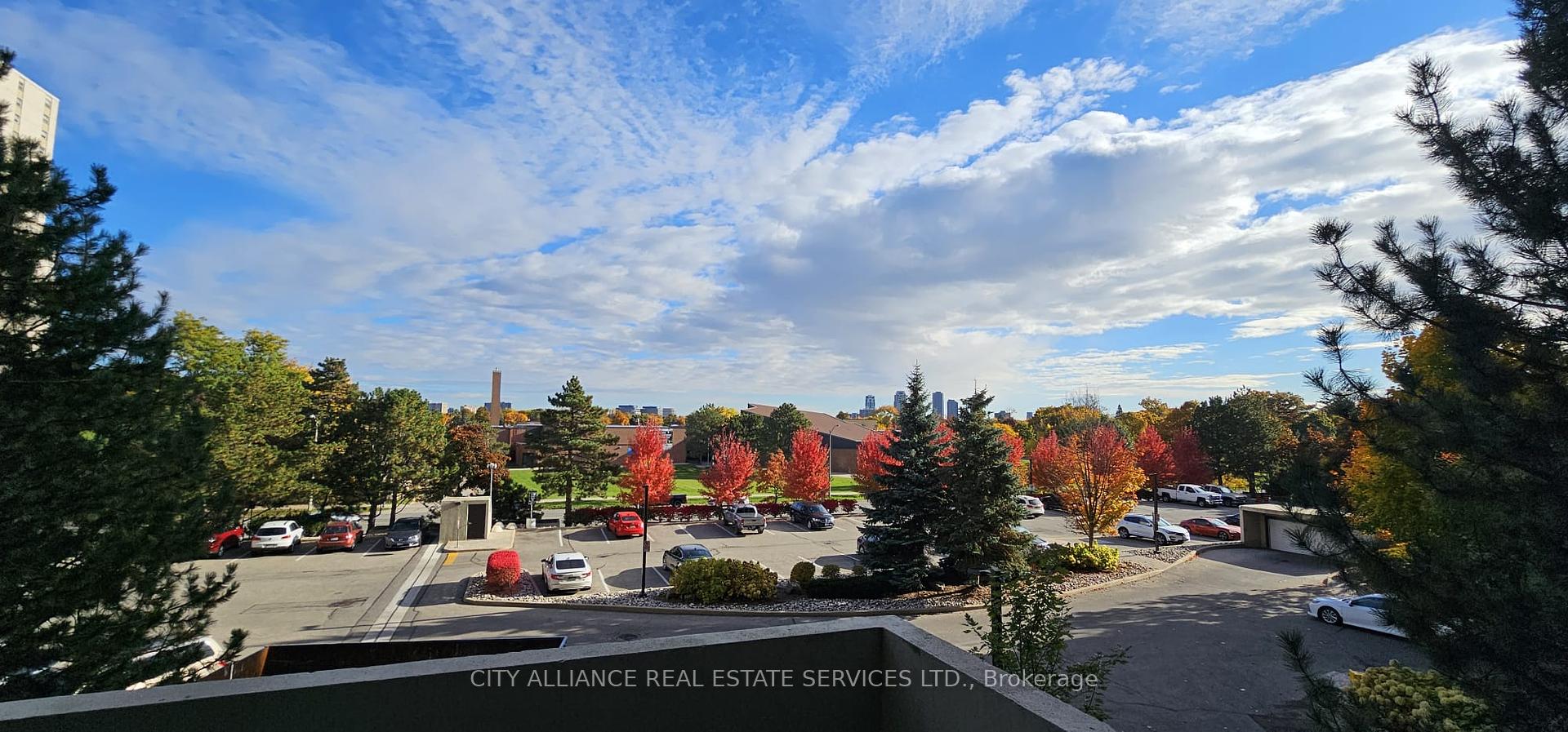 2 Bedrooms Condo at 284 Mill, Toronto For sale