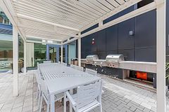 30 Roehampton Avenue 413
