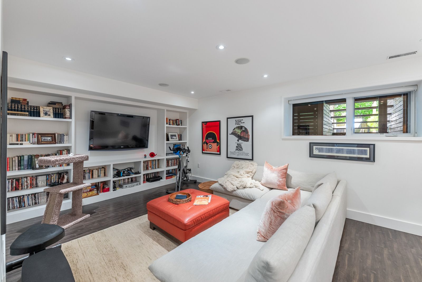 13 Barfield Avenue