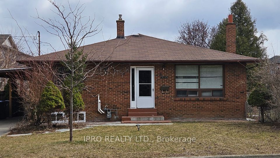 3215 Parkerhill