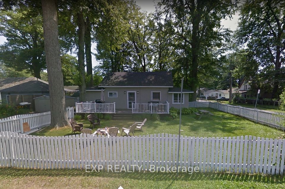 376 Elmwood