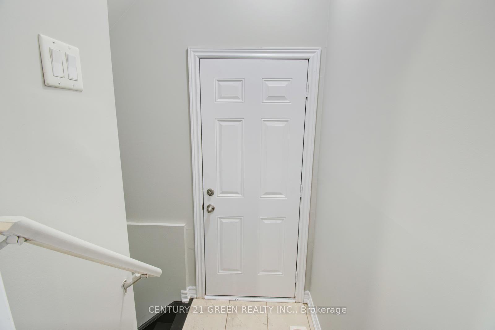 65 Yardley Crescent
