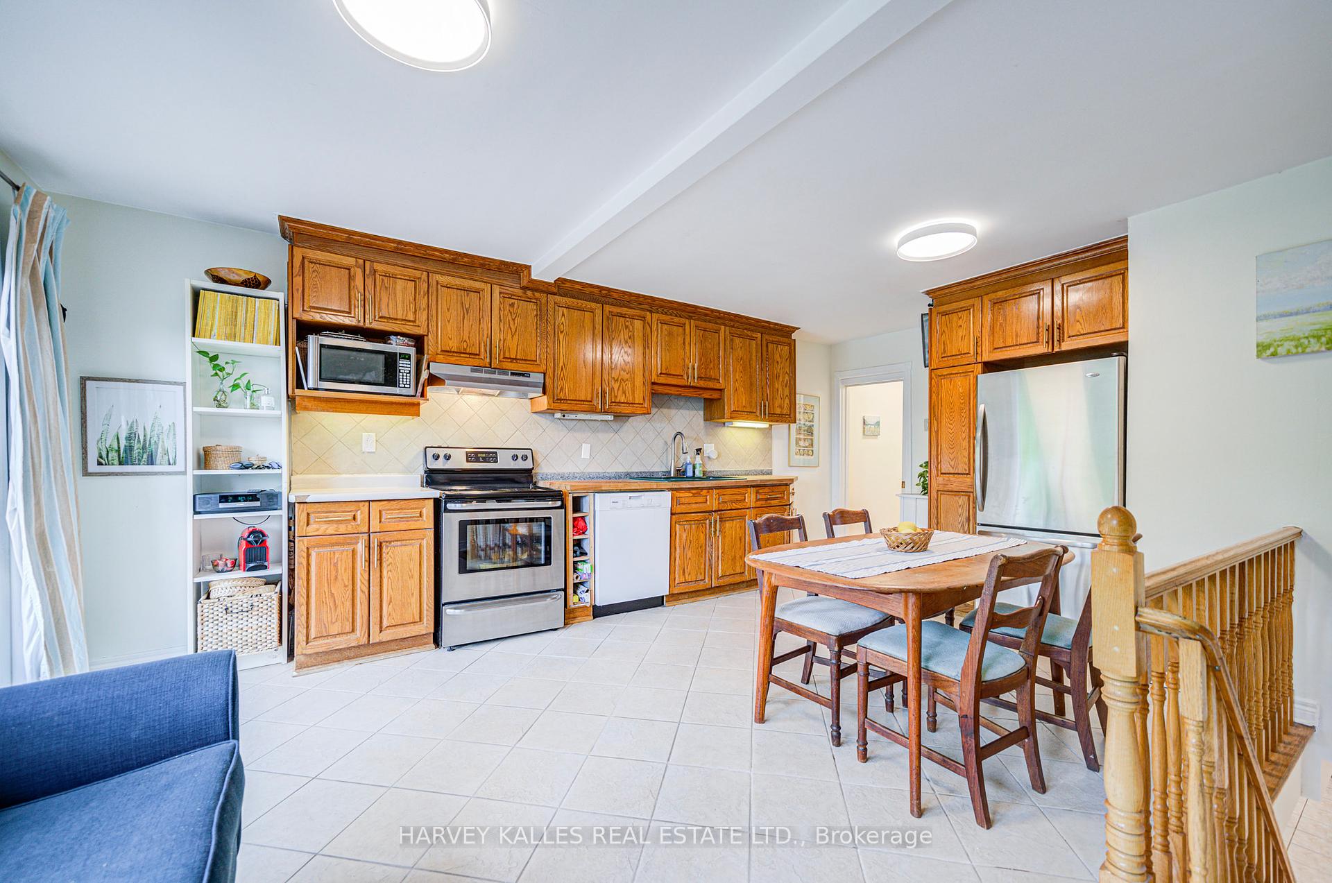 408 Silverthorn Avenue
