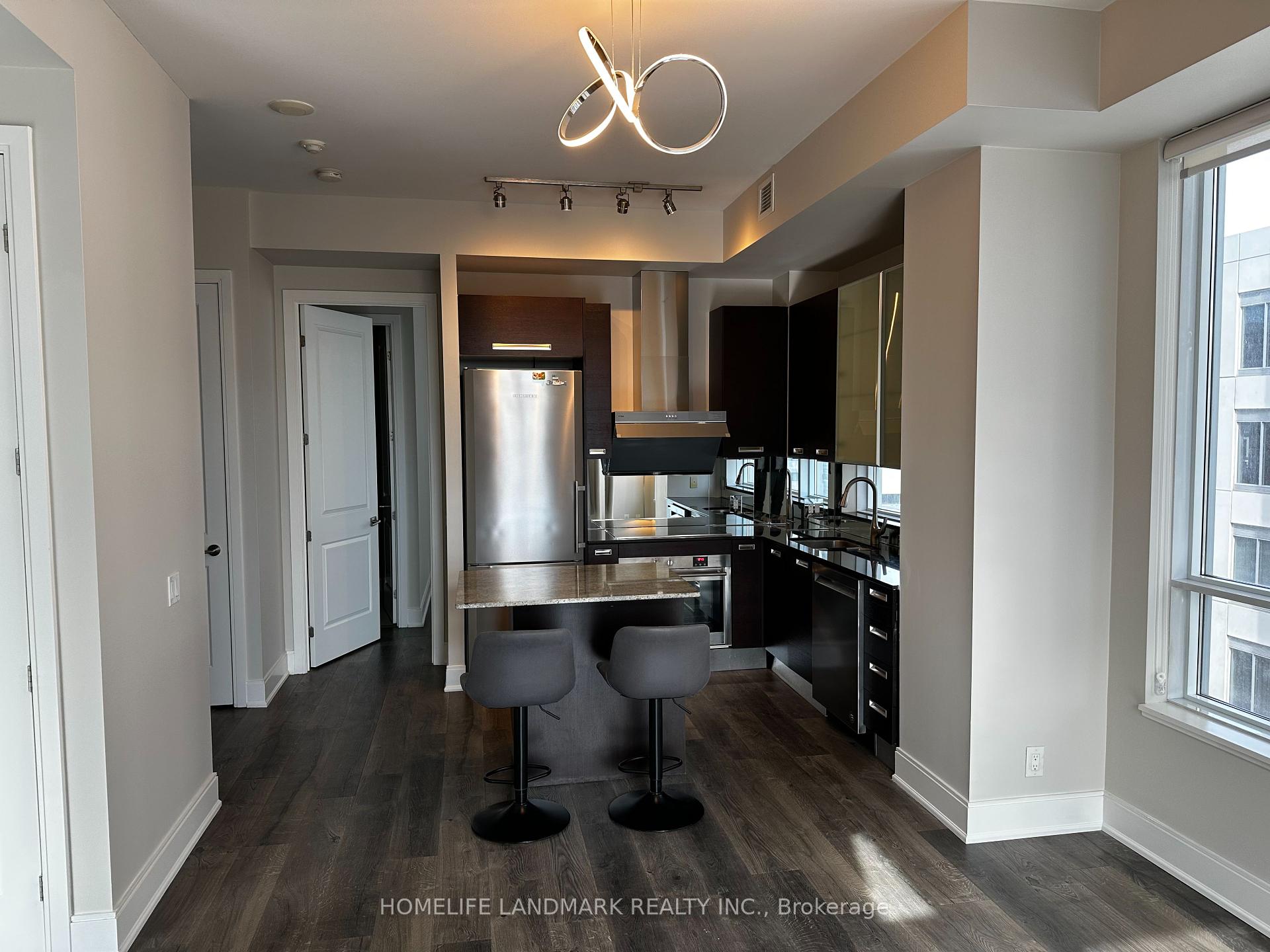 #2801 - 21 Balmuto Street, Toronto, ON M4Y 1W4 #2801
