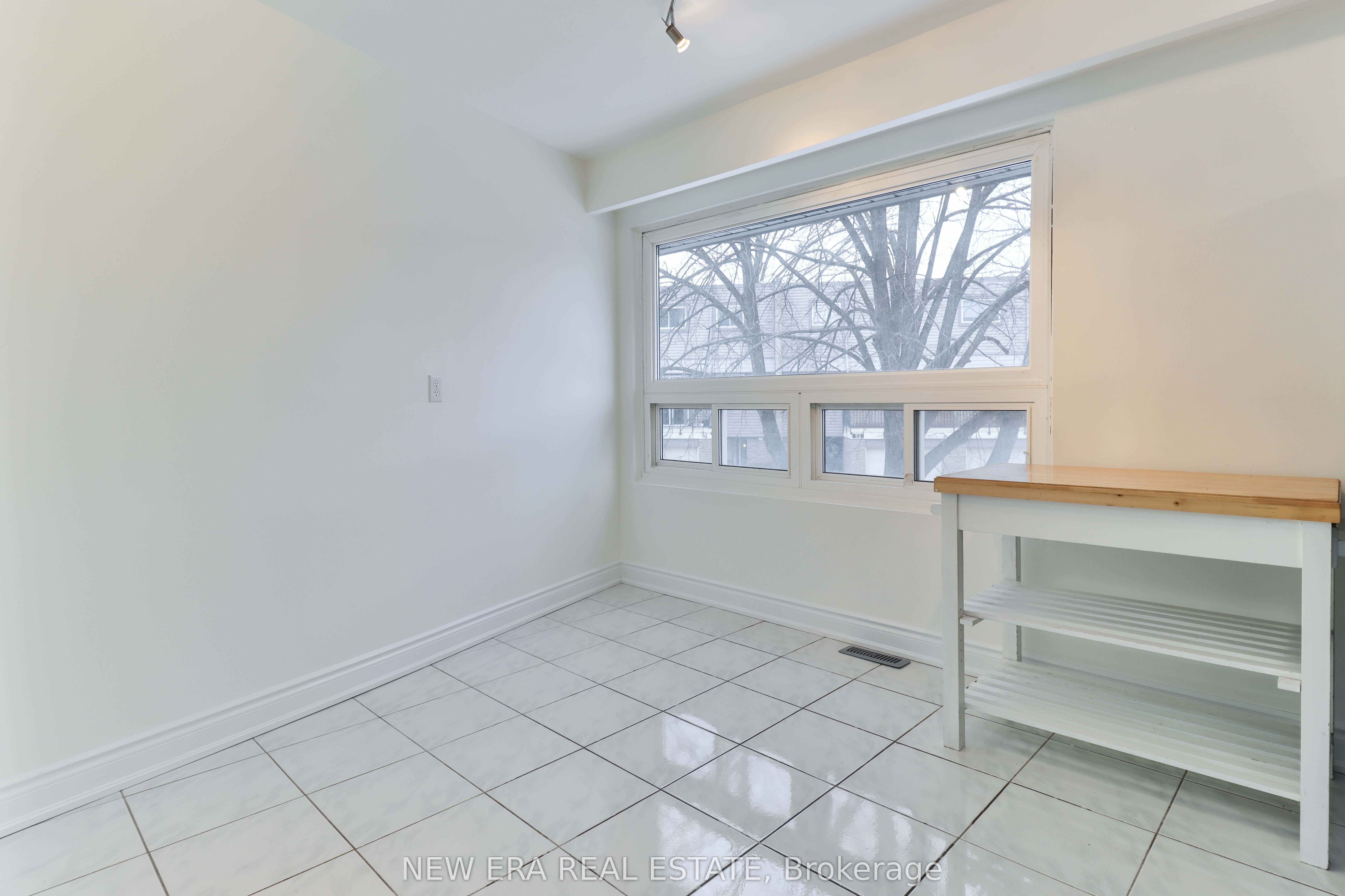 2315 Bromsgrove Road, #137