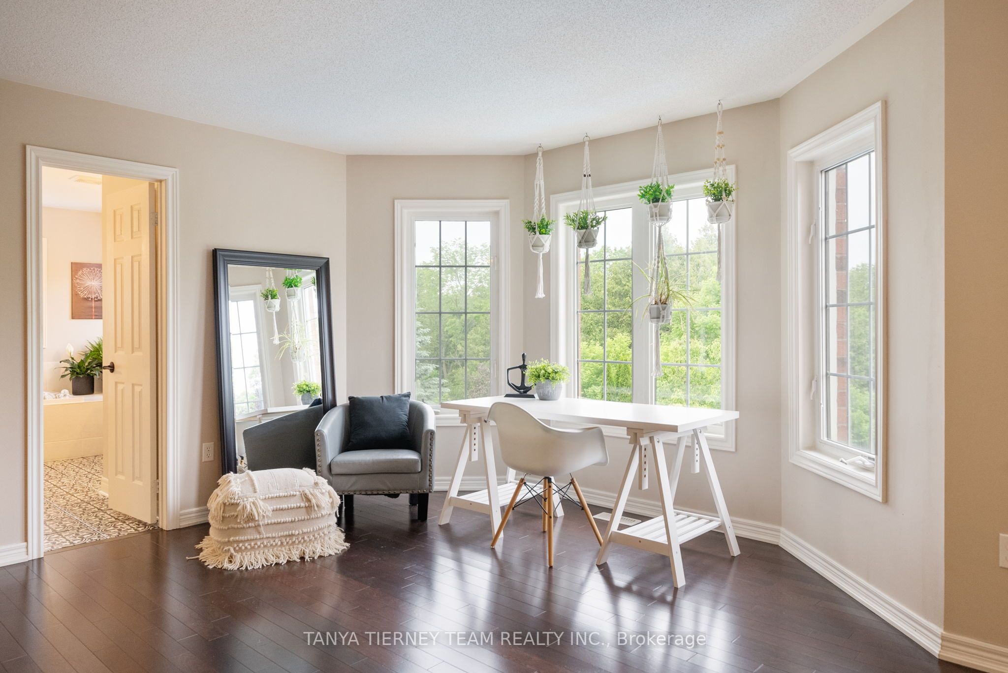 11 Covington Drive