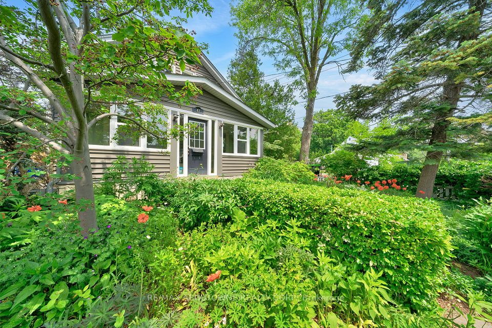 47 Stewart Street, Oakville, ON L6K 1X6