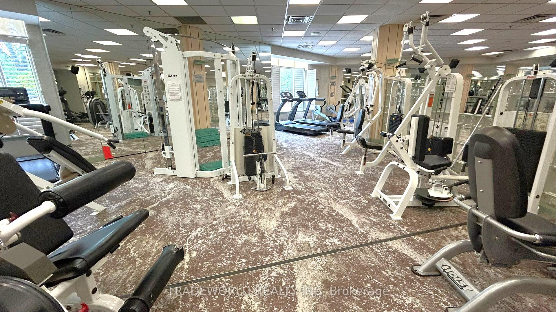2 Bedrooms Condo at 68 Corporate, Toronto For sale