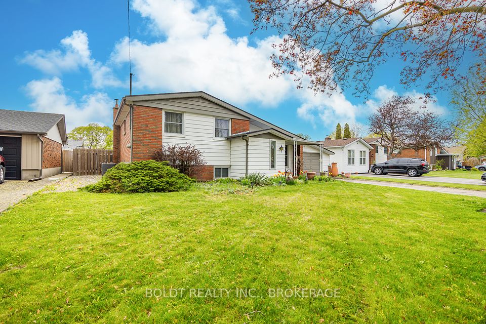 67 Wakelin Terrace, St. Catharines, ON L2M 4K8