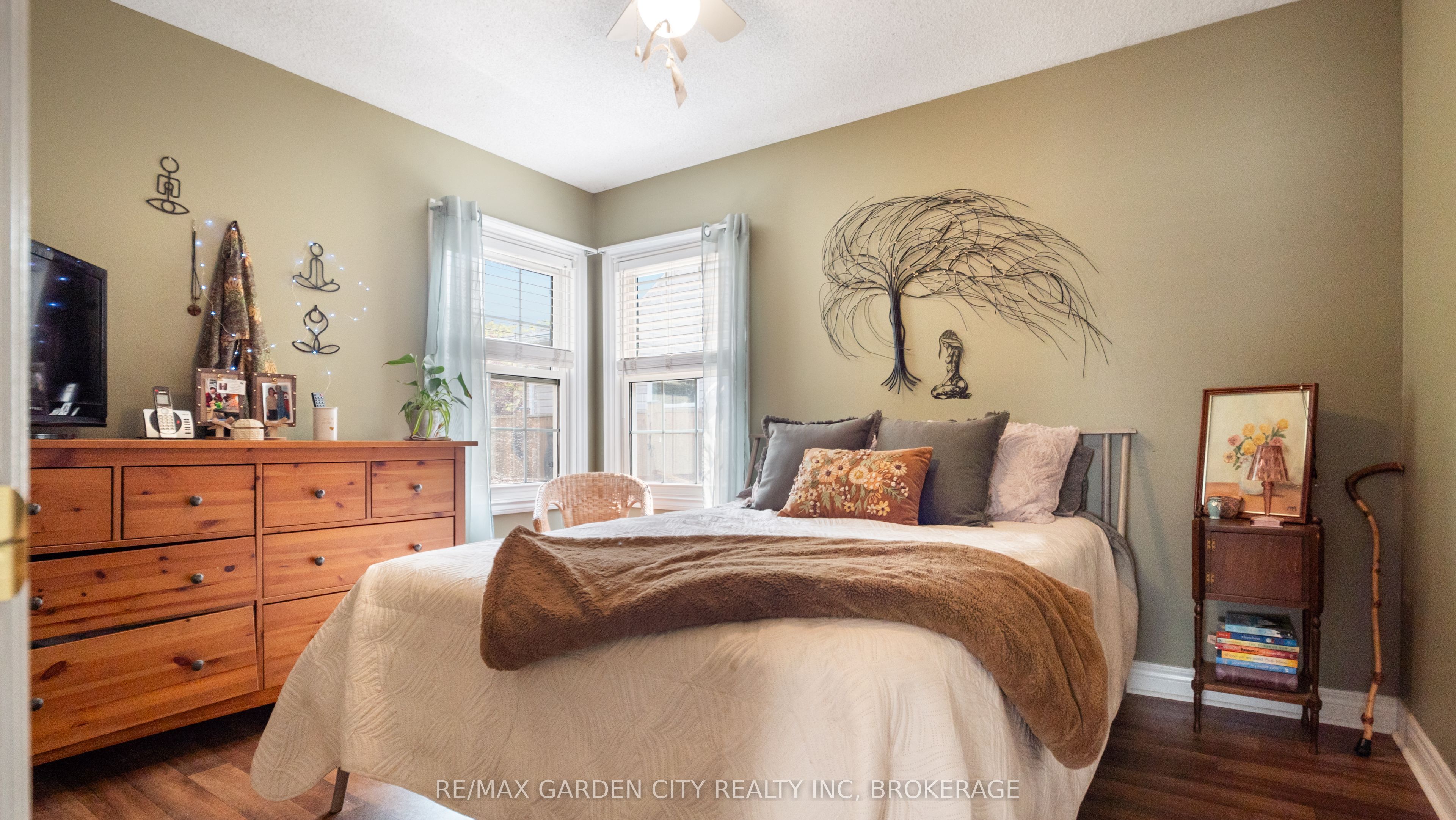 48 Doncaster Boulevard NW